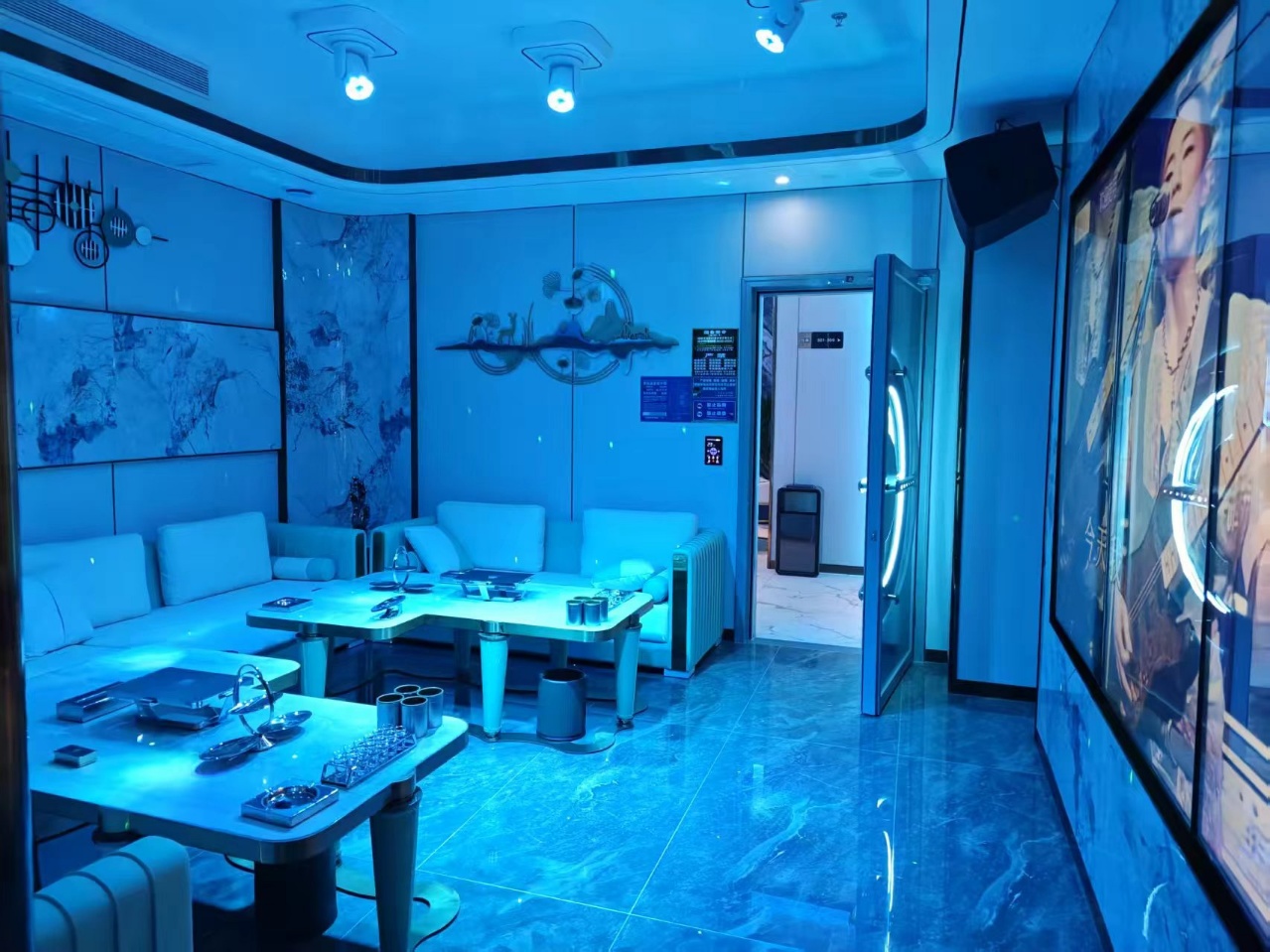 Gallery 3