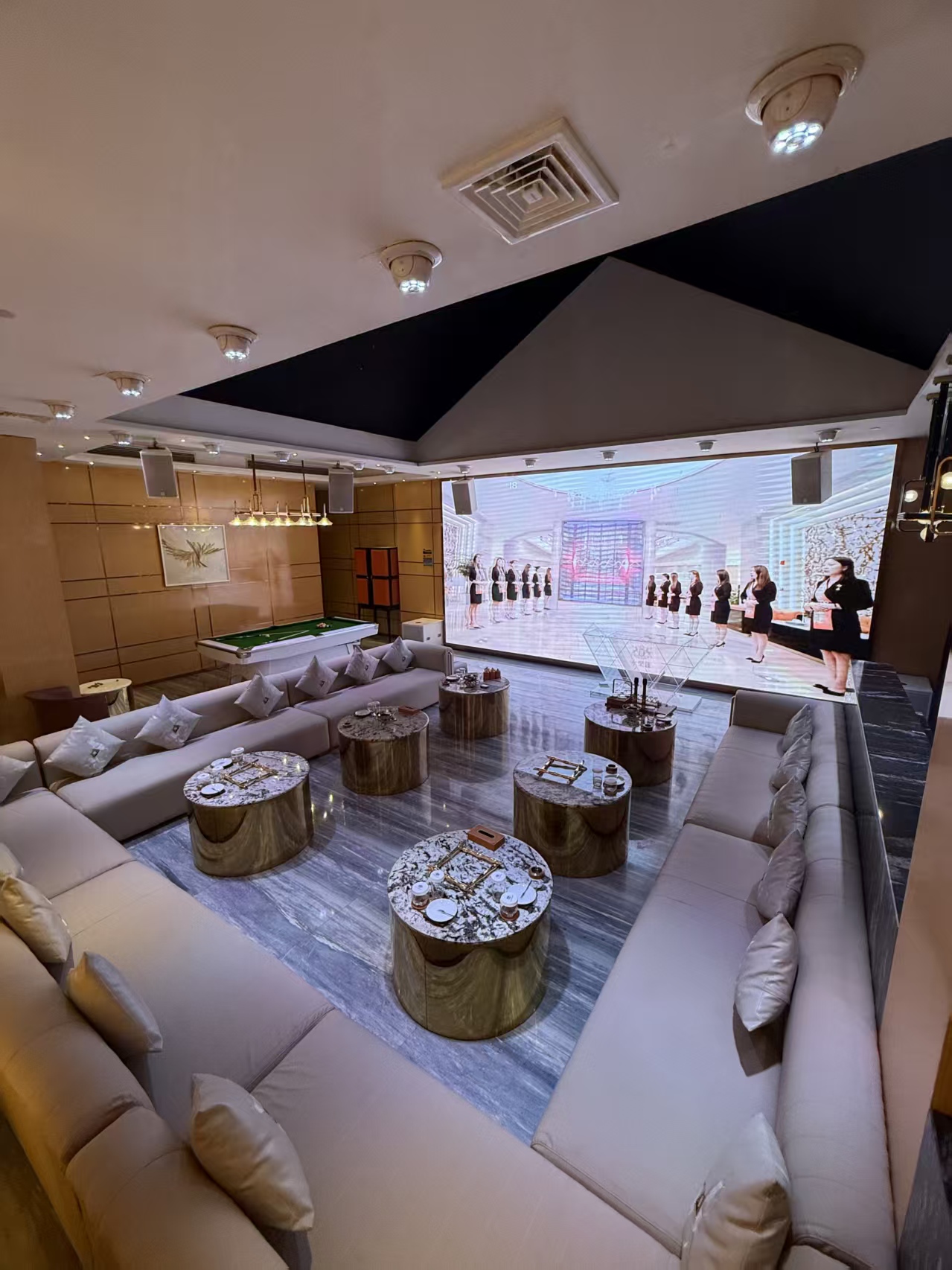 Gallery 3
