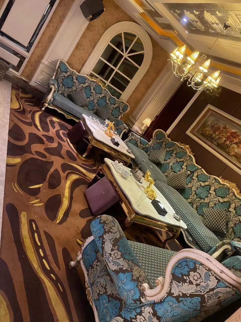 银河(水上公园北街店)