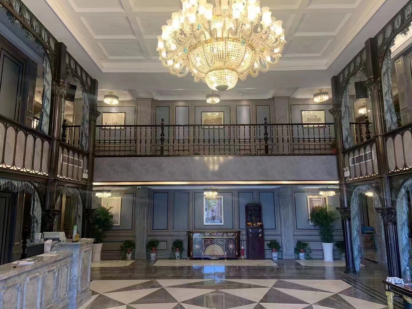 Gallery 3