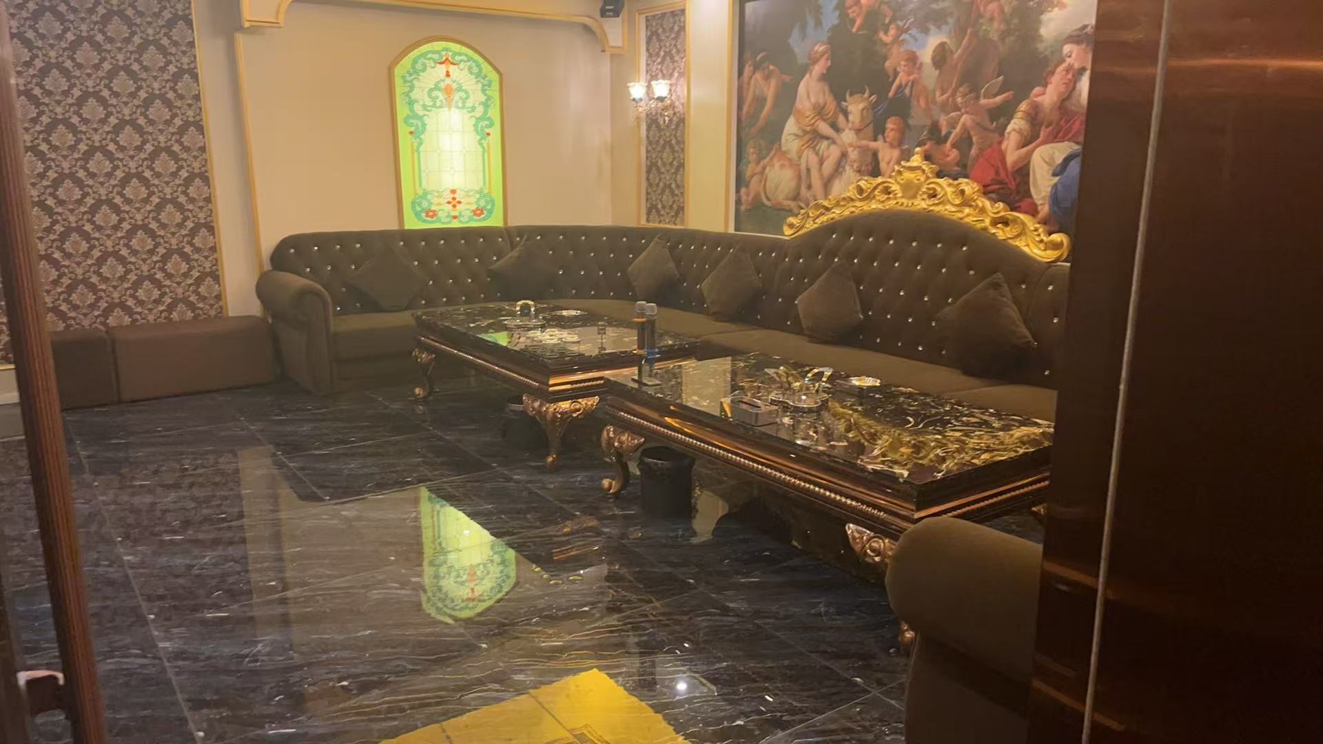 Gallery 3