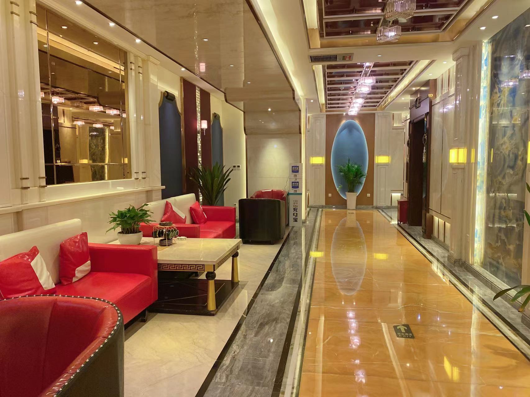 Gallery 2