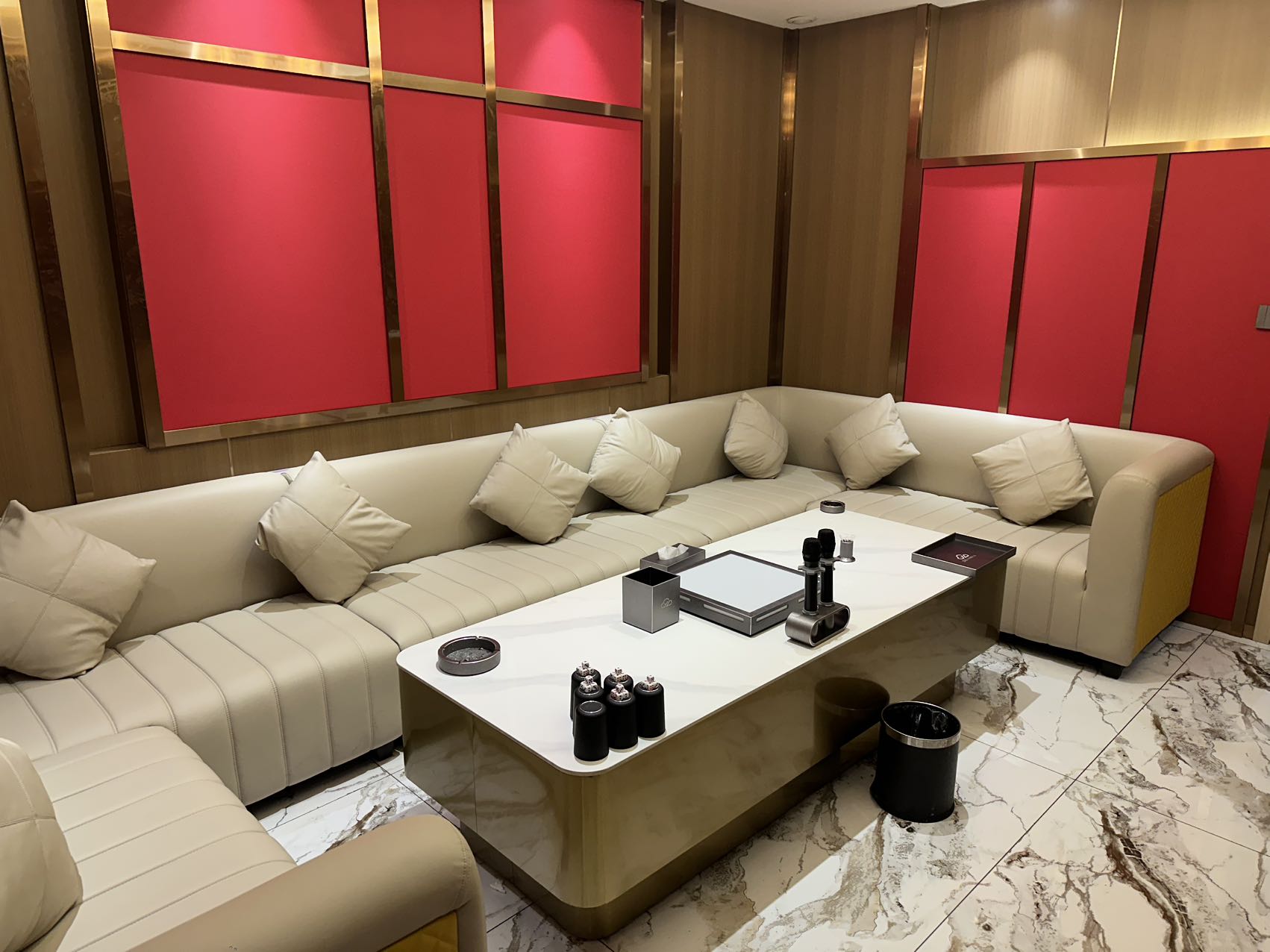 Gallery 2