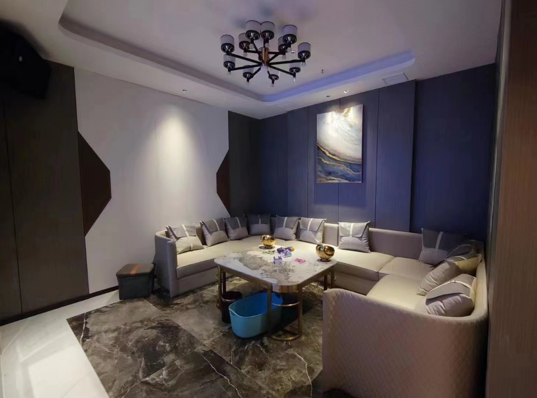 Gallery 2