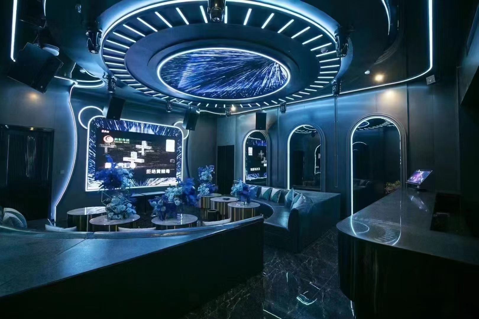 Gallery 3